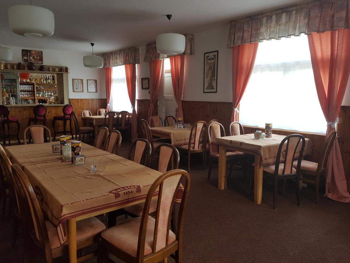 Penzion Na Pracharne Kladruby  Extérieur photo